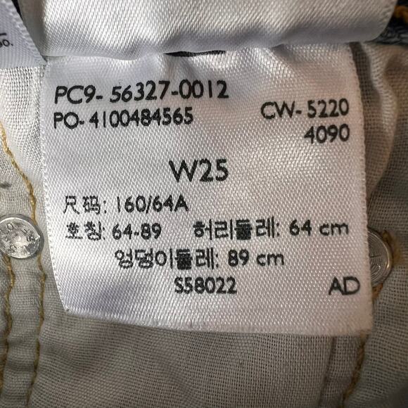 Levis Shorts Womens Size W25 Button Fly Cut Off 100% Cotton Distressed - Picture 14 of 16